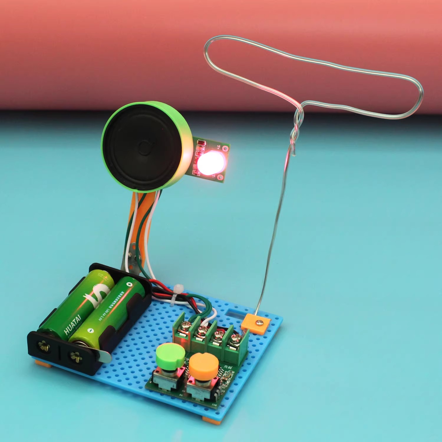 Kit Radio FM Retrò Fai-da-Te S - Diy Electronics Projects For Students recensione e prezzo
